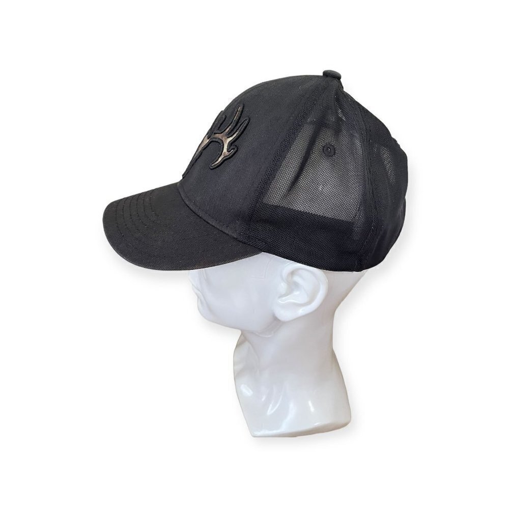 Childs Black And Camo Fitted Embroidered - Picture 4 of 6